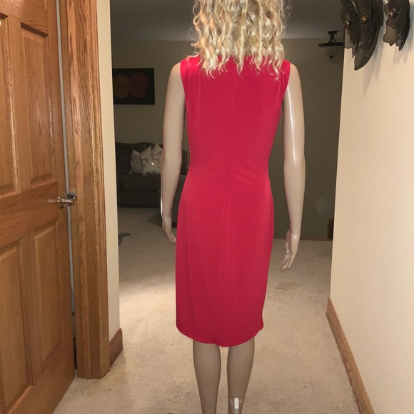 👗👗CALVIN KLEIN RED BEADED DRESS - Picture 3 of 4